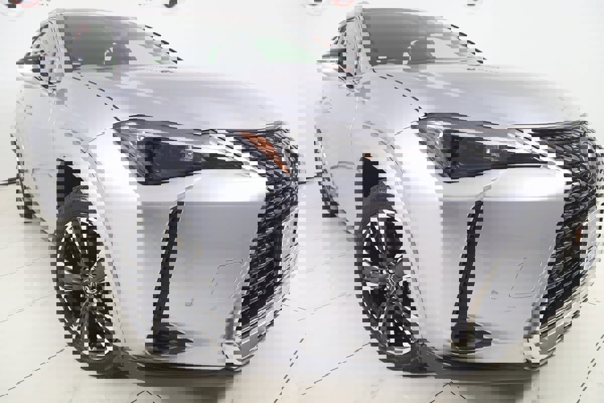 Used 2023 Lexus UX 250h AWD w/ Accessory Package (Z2) image 16