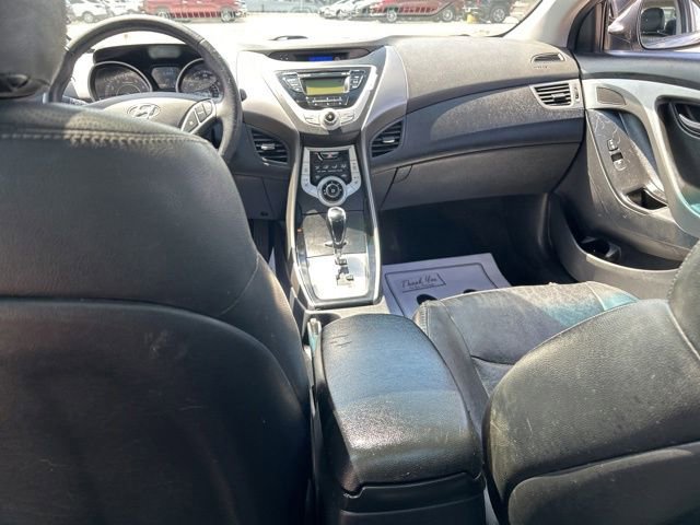 Used 2012 Hyundai Elantra Limited FWD image 7