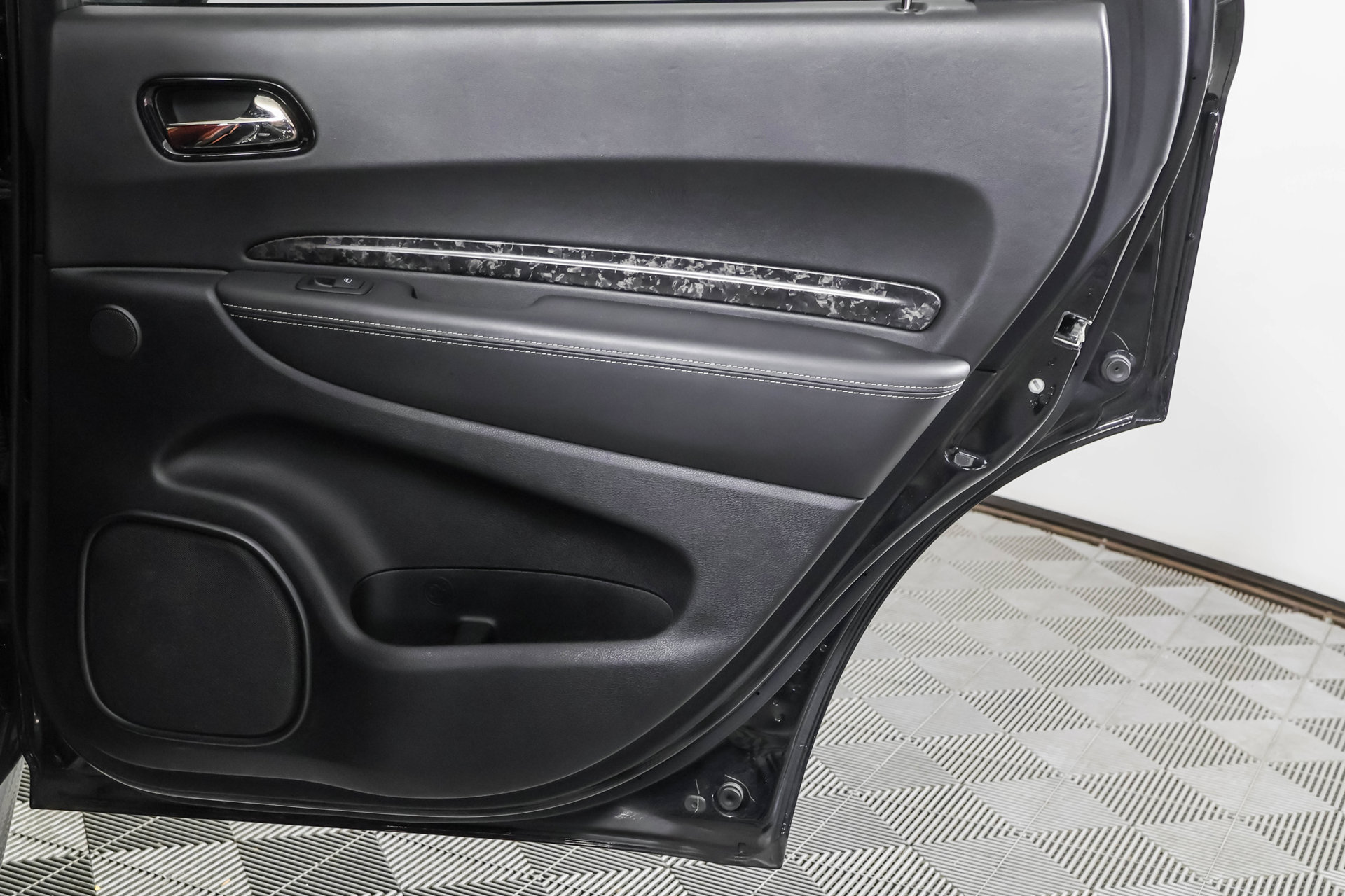 Used 2023 Dodge Durango SRT AWD/4WD image 45