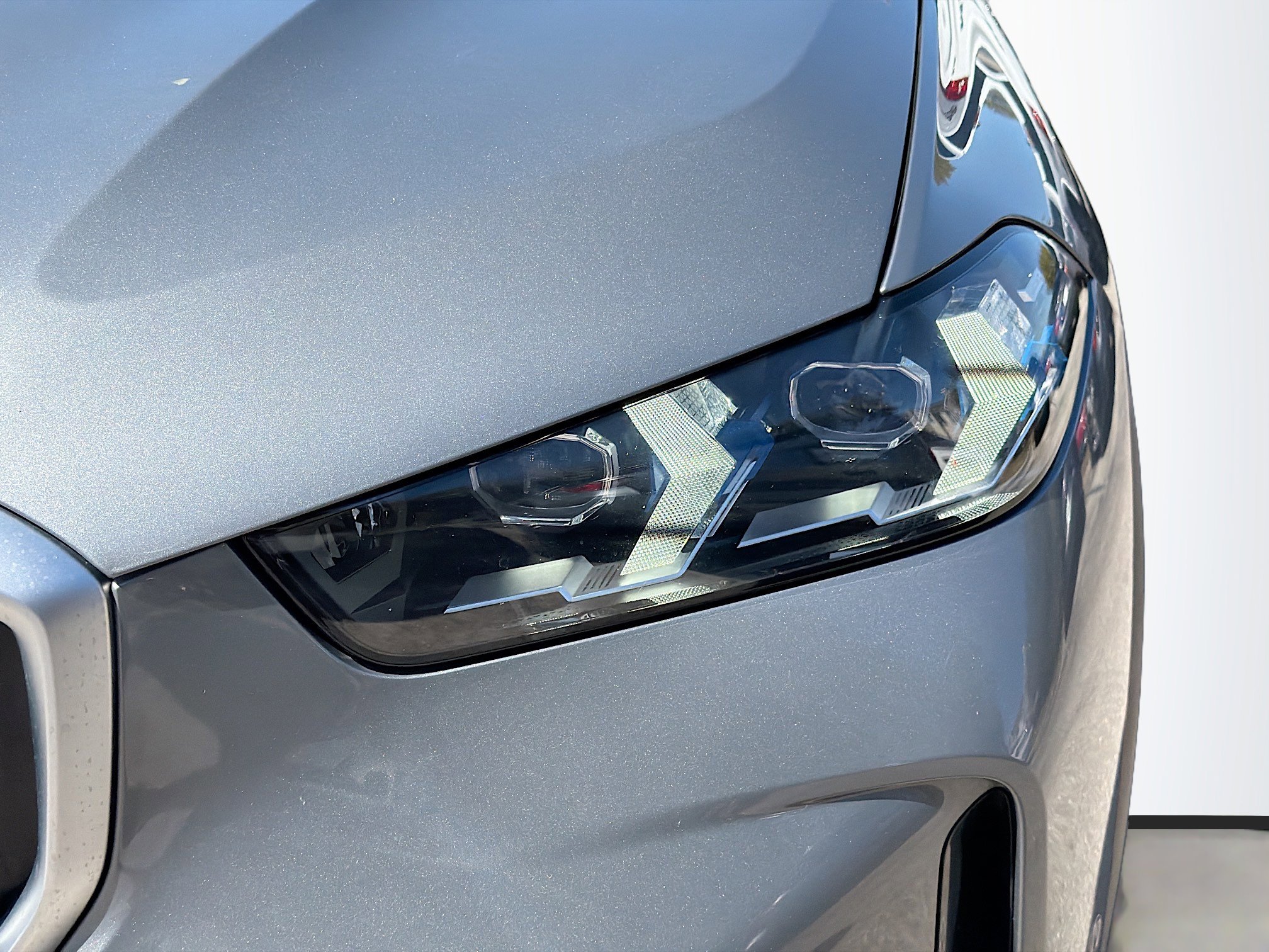 Used 2024 BMW X5 sDrive40i w/ Premium Package image 9