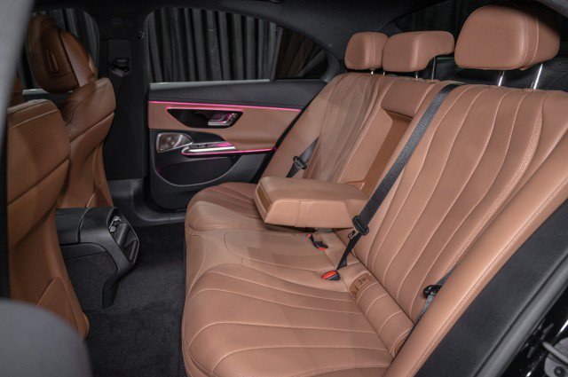Used 2026 Mercedes-Benz E 350 Sedan image 12