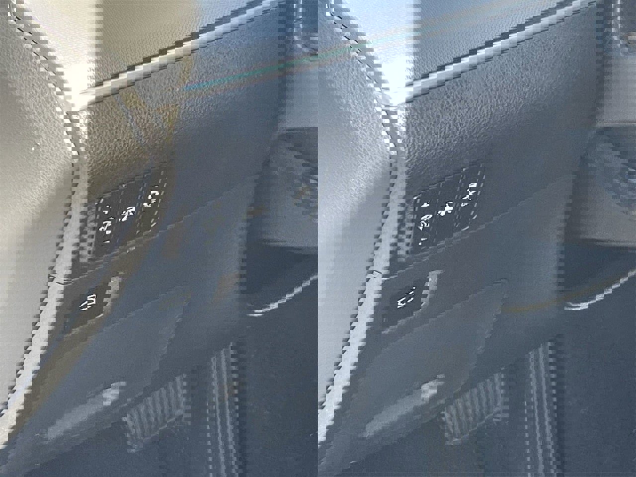 Used 2024 Kia K5 GT-Line w/ GT-Line Premium Package image 18