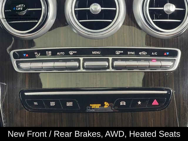 Used 2023 Mercedes-Benz GLC 300 4MATIC Coupe image 24