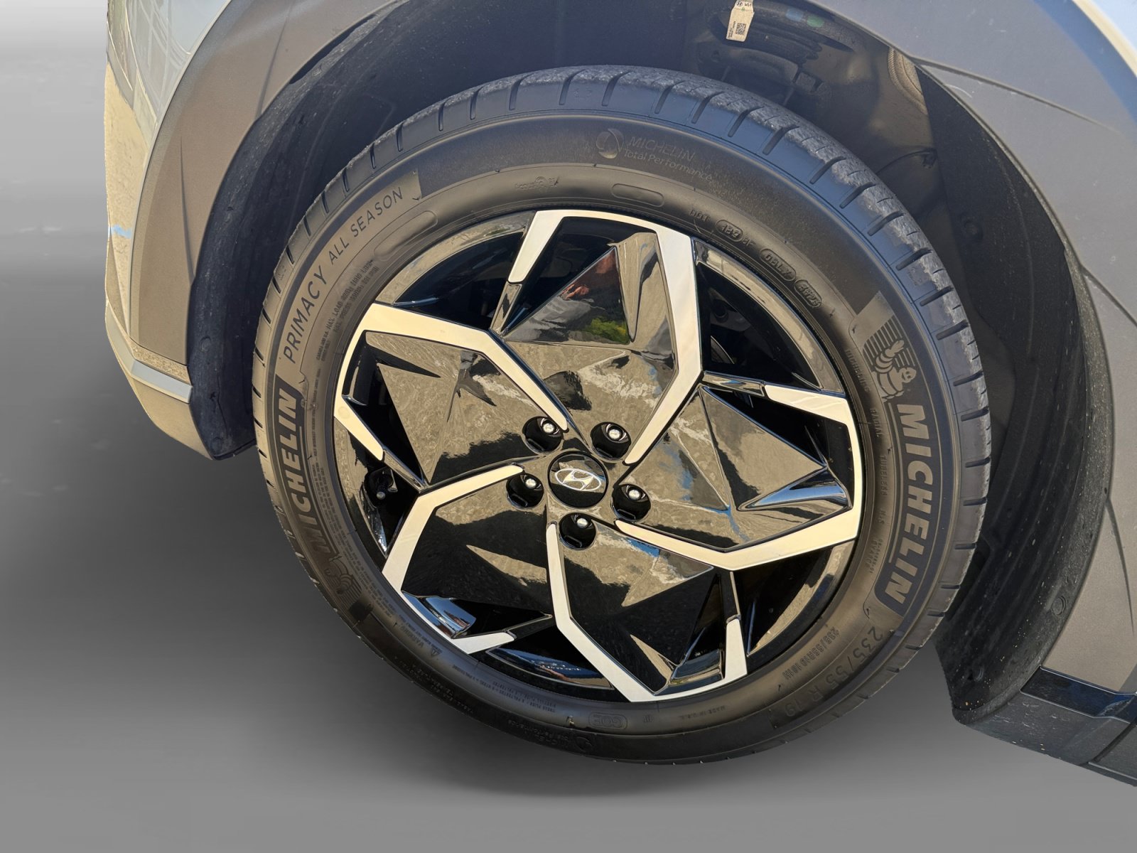 Certified 2024 Hyundai Ioniq 5 SEL RWD image 9