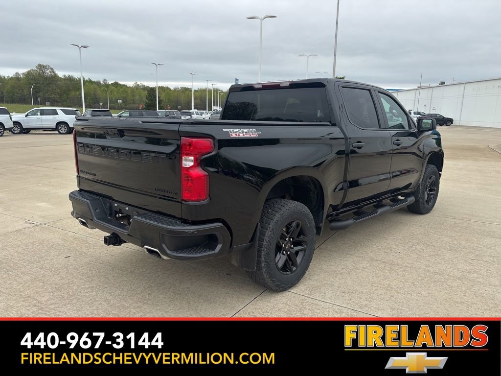 Used 2023 Chevrolet Silverado 1500 Custom Trail Boss w/ LPO, Dark Essentials Package AWD/4WD image 6