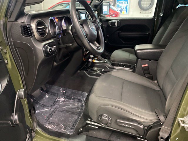 Used 2021 Jeep Wrangler Unlimited Sport AWD/4WD image 26