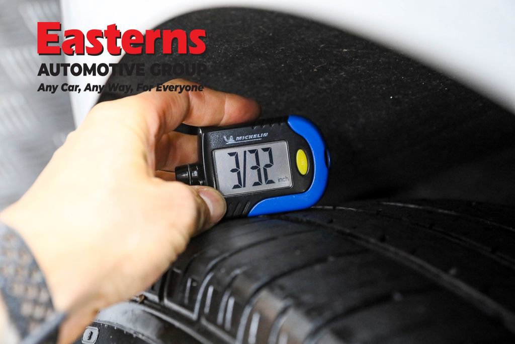 Used 2024 Buick Enclave Premium image 30