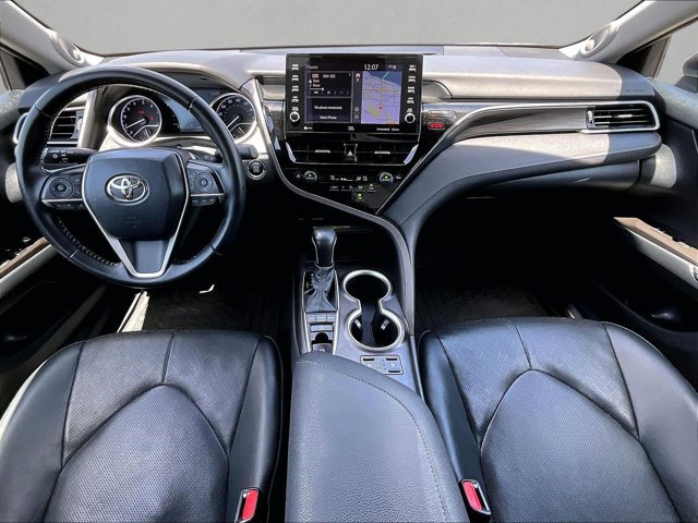 Used 2021 Toyota Camry XLE w/ Navigation Package FWD image 15
