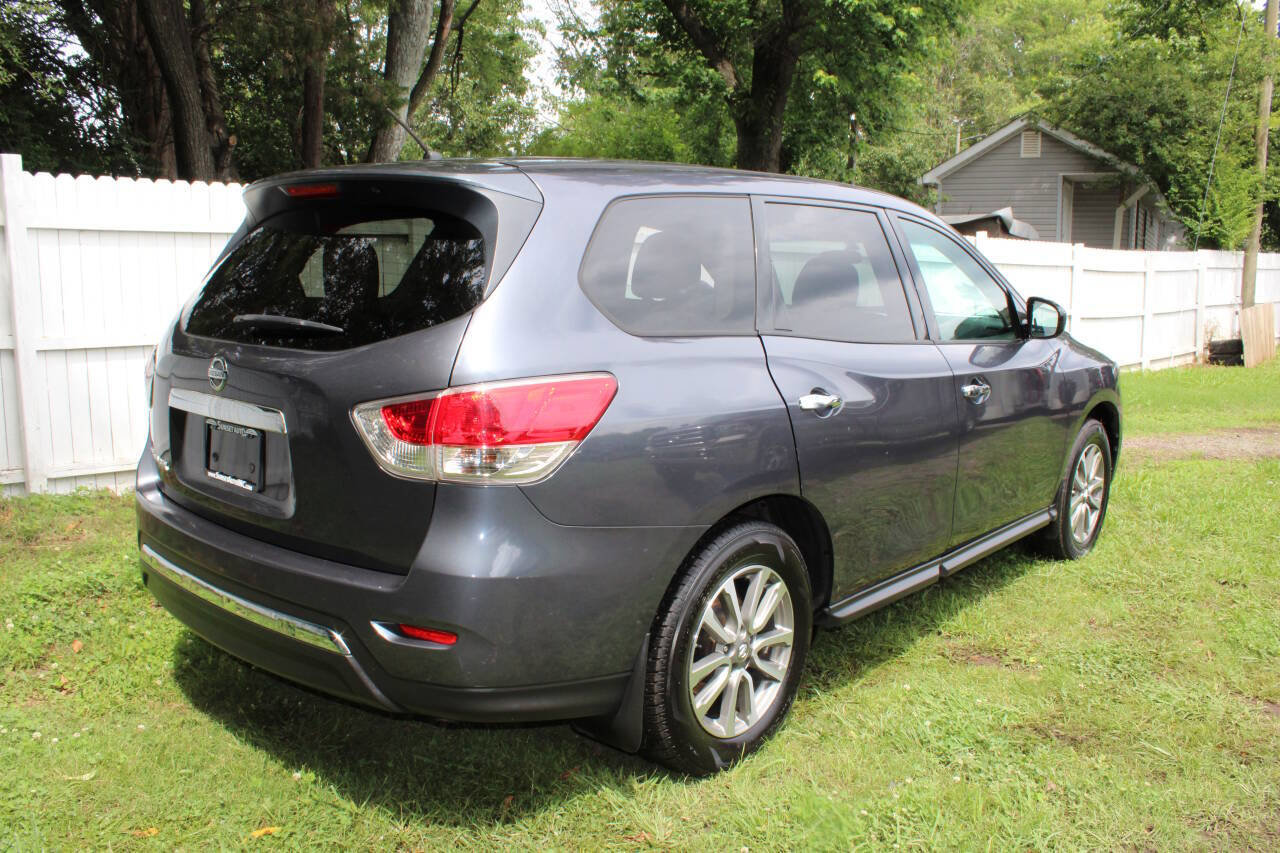 Used 2014 Nissan Pathfinder S image 7