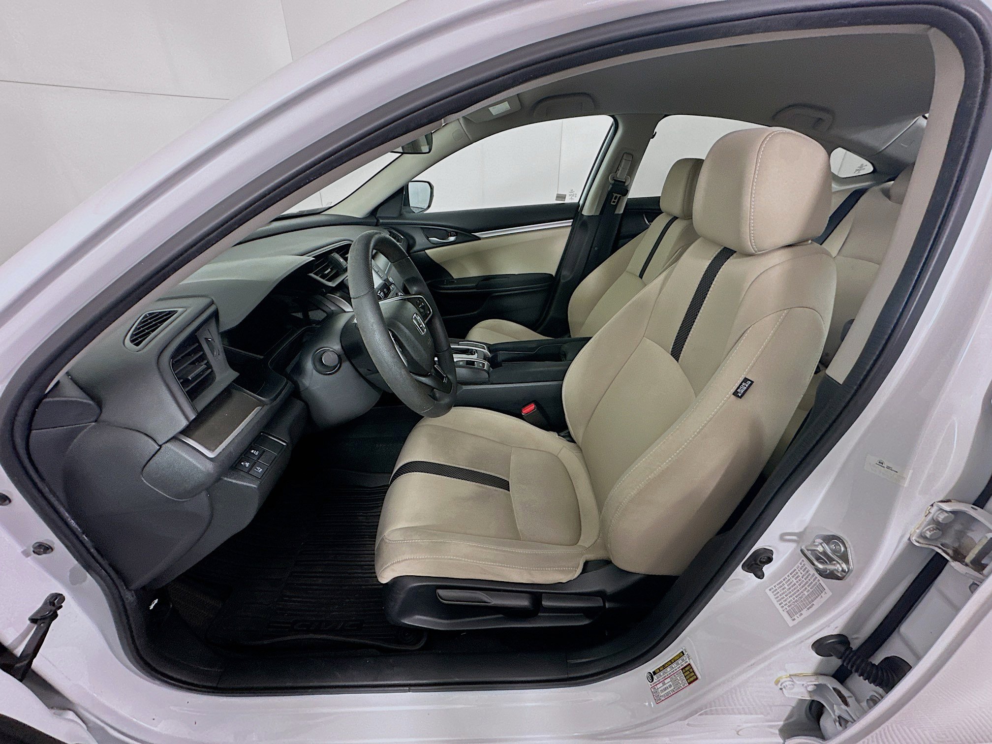 Used 2020 Honda Civic LX image 13