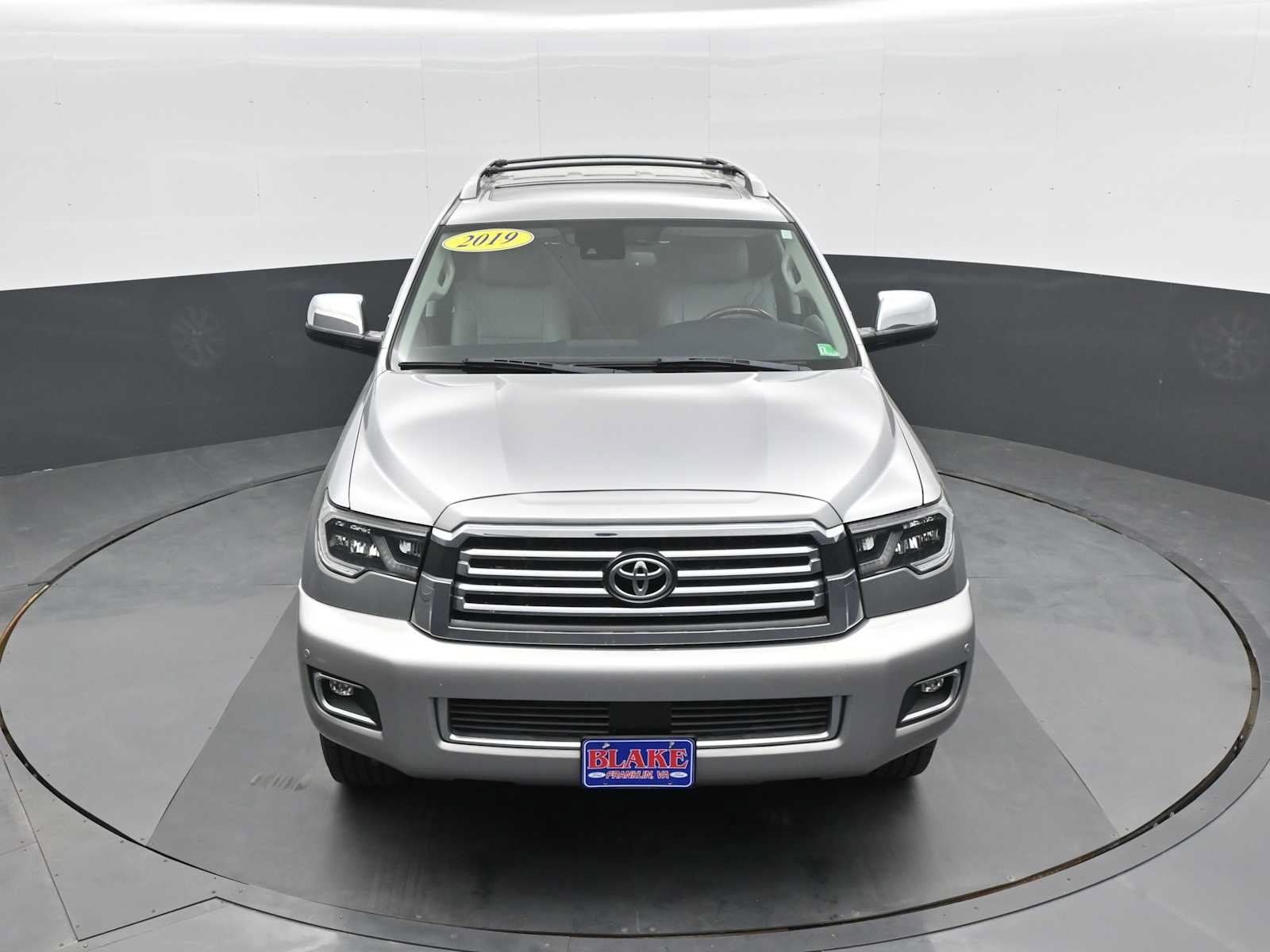 Used 2019 Toyota Sequoia Platinum RWD image 12
