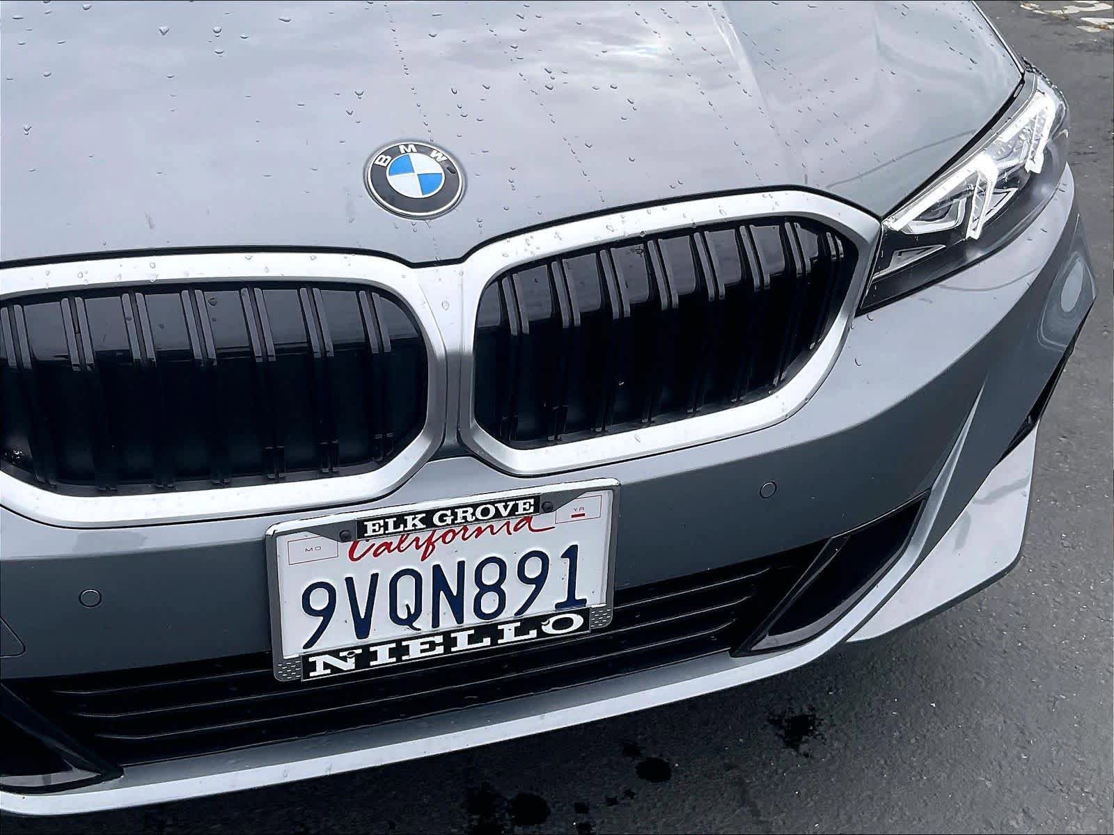 Used 2025 BMW 330i Sedan w/ Premium Package RWD image 33