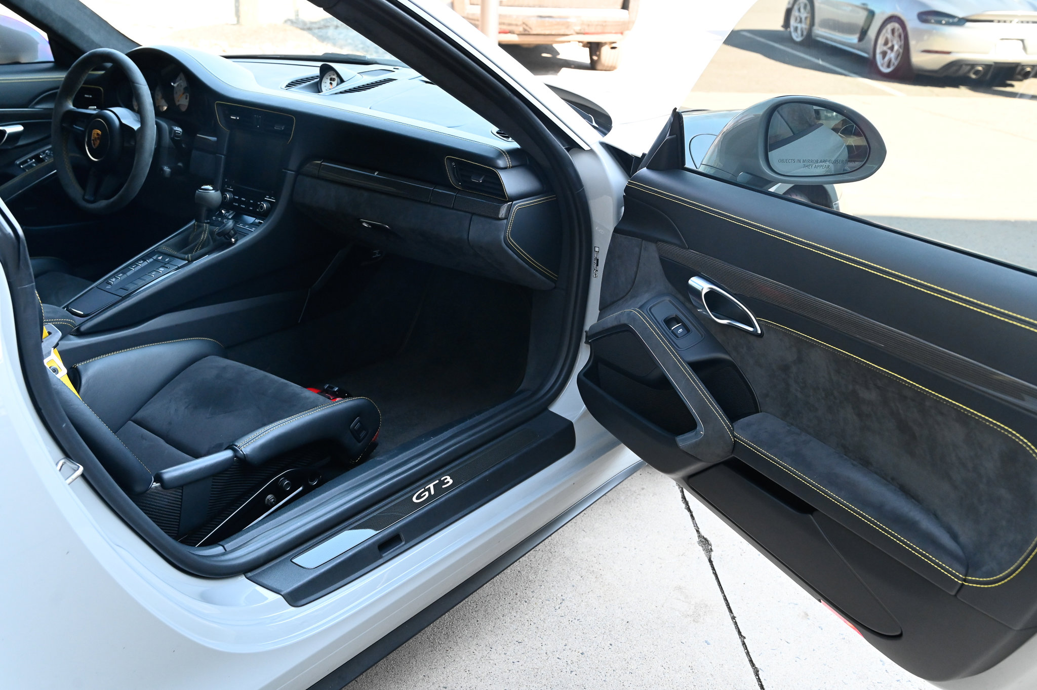 Used 2018 Porsche 911 GT3 image 37