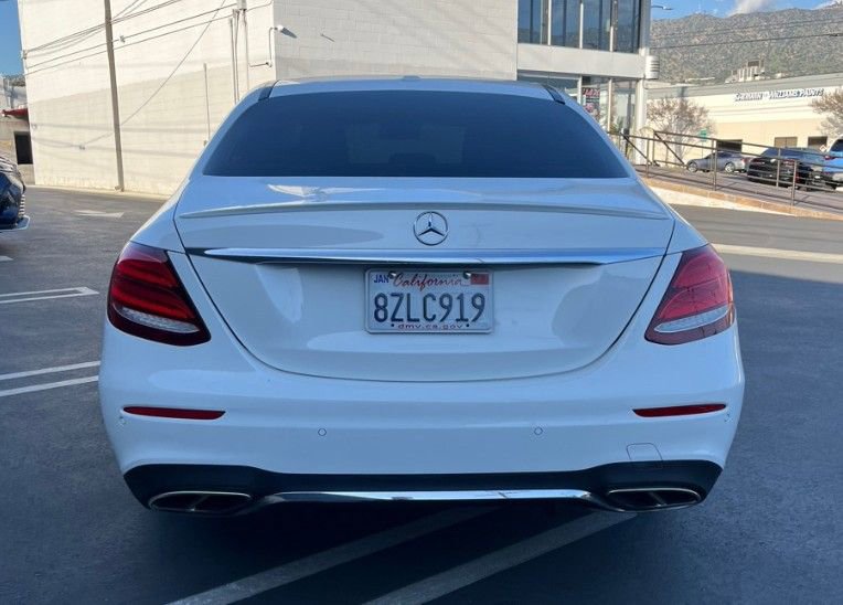 Used 2018 Mercedes-Benz E 300 E 300 image 4