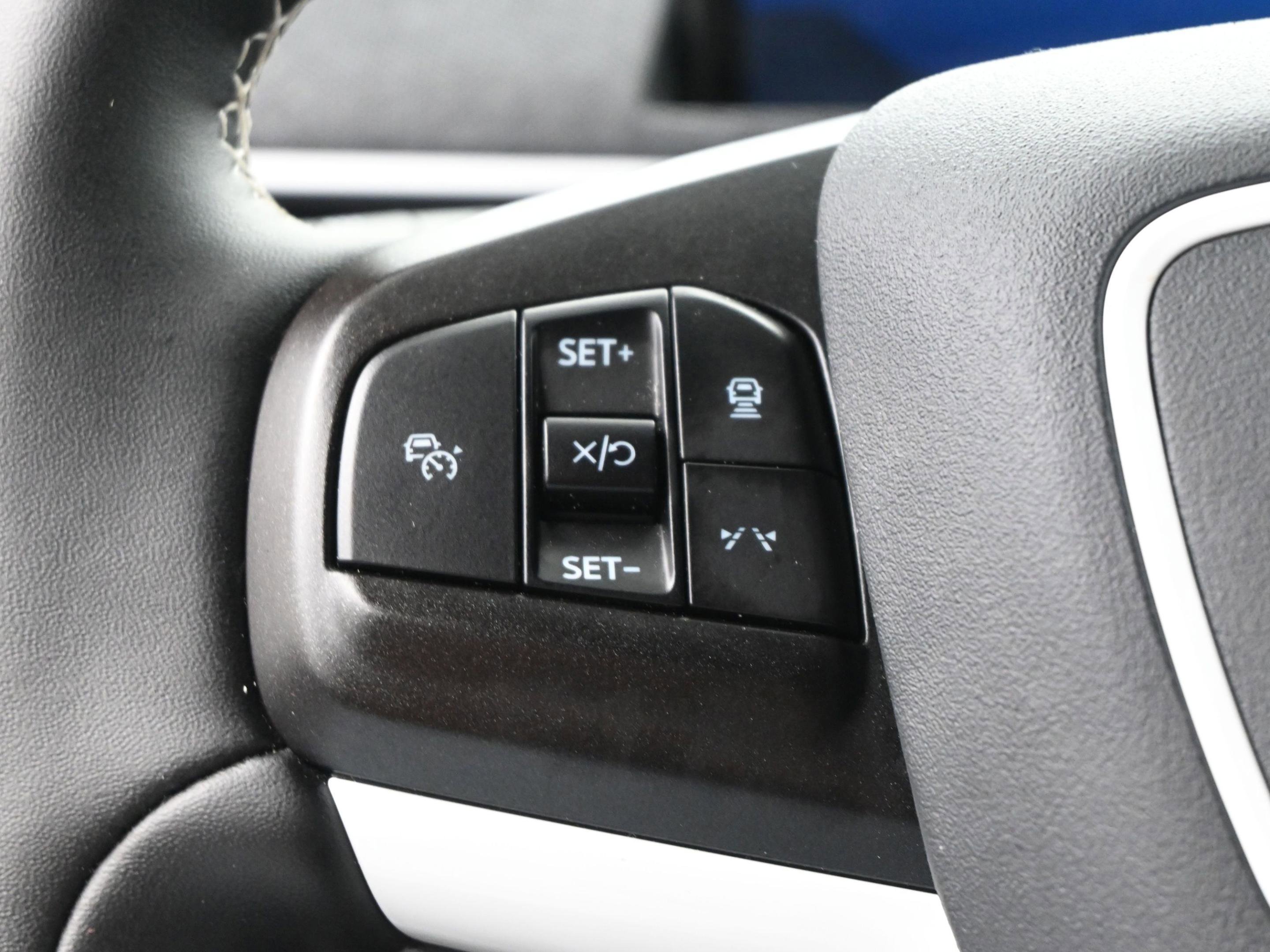 Used 2025 Ford Mustang Mach-E GT image 39