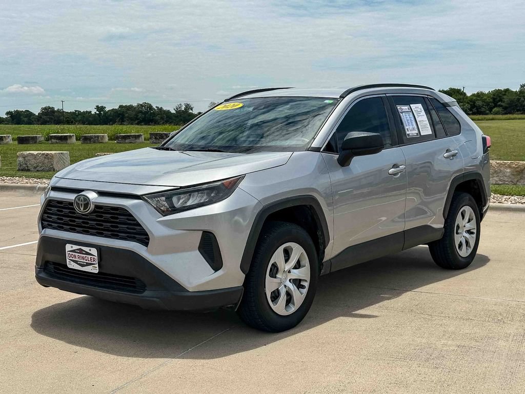 Used 2020 Toyota RAV4 LE FWD image 7