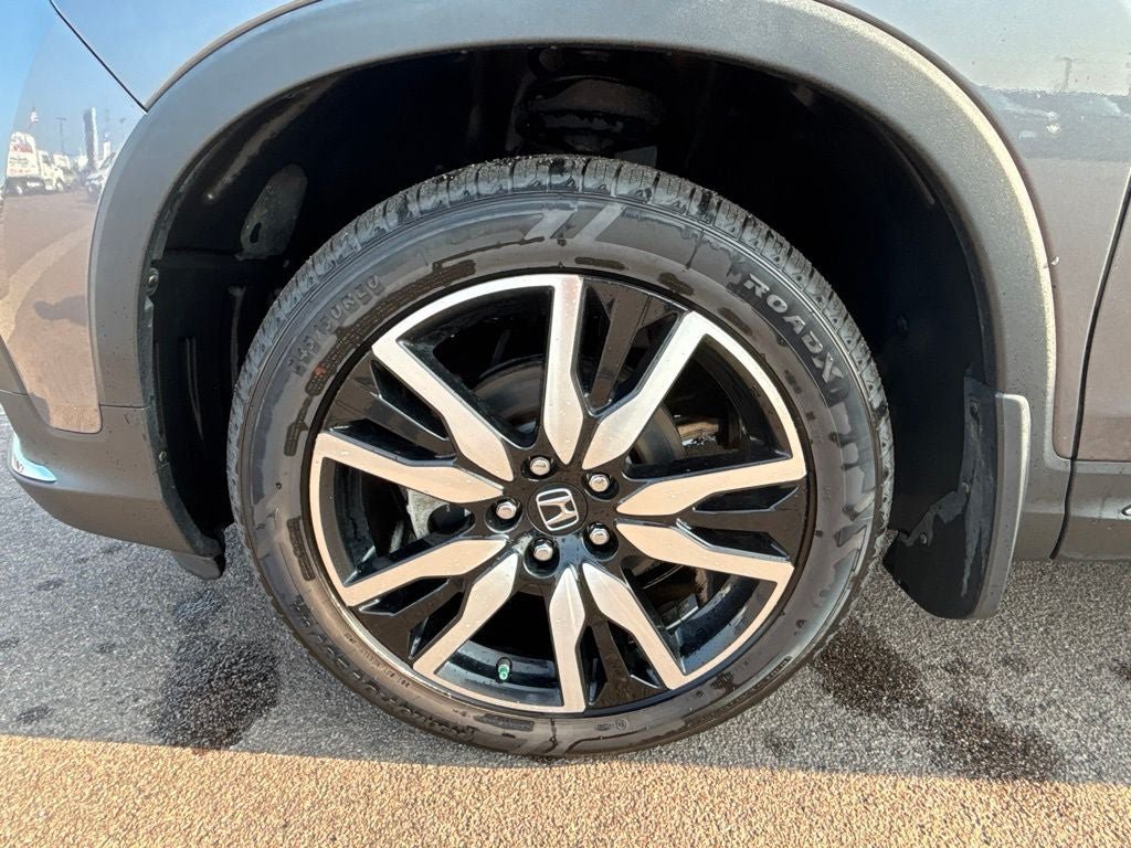 Used 2019 Honda Pilot Elite image 9