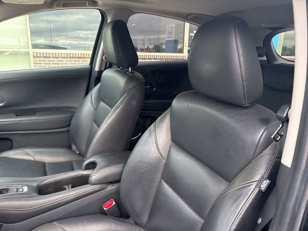 Used 2016 Honda HR-V EX-L image 11
