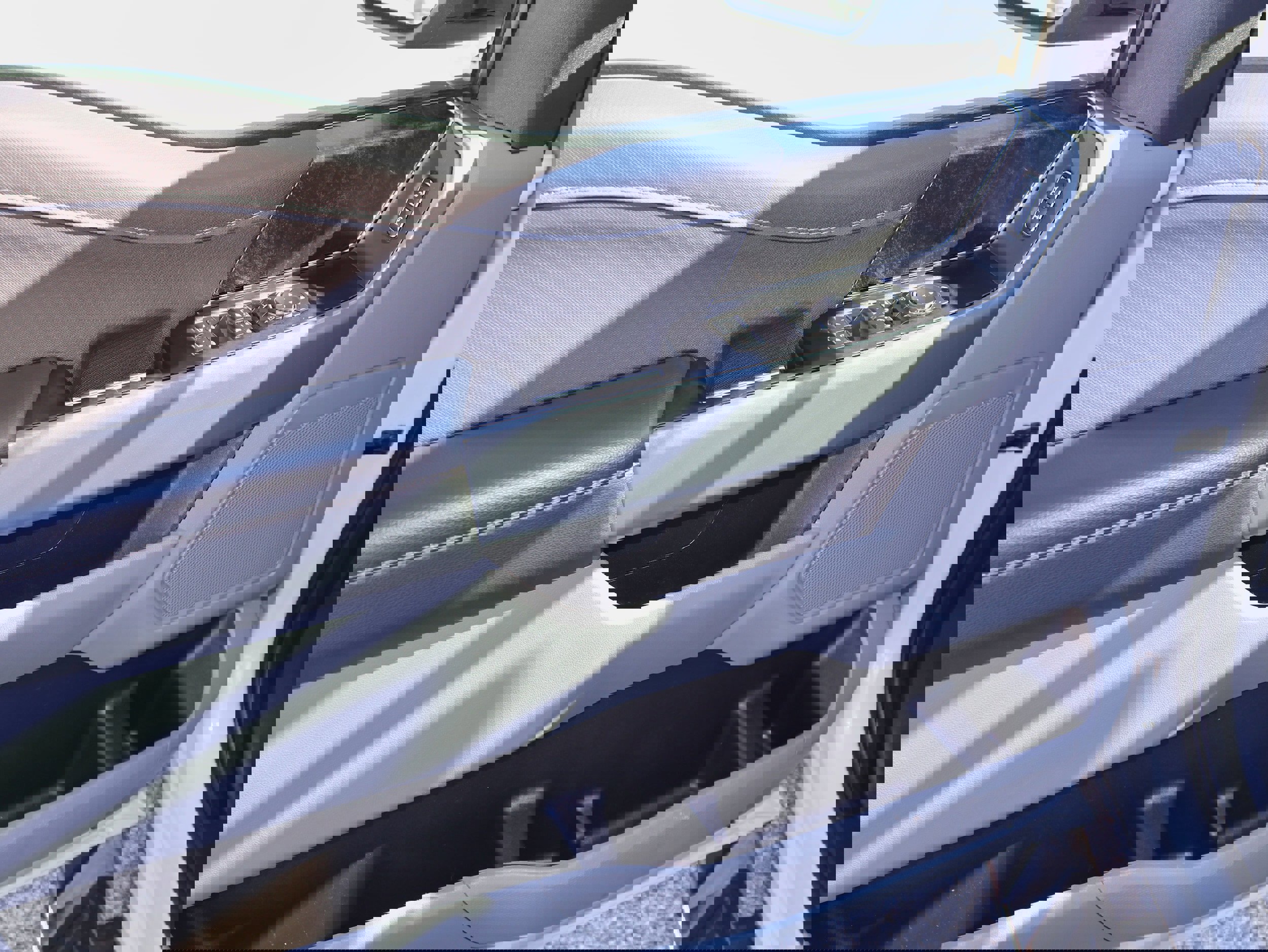 Used 2021 Ford F150 XLT w/ Equipment Group 302A High image 14