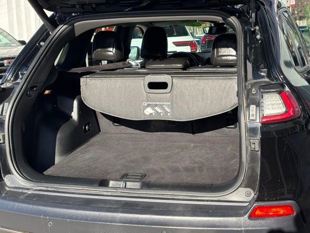 Used 2020 Jeep Cherokee Trailhawk w/ Comfort/Convenience Group image 25