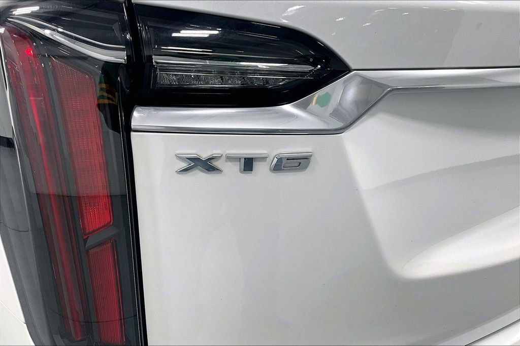 Used 2021 Cadillac XT6 Sport w/ Platinum Package AWD/4WD image 33