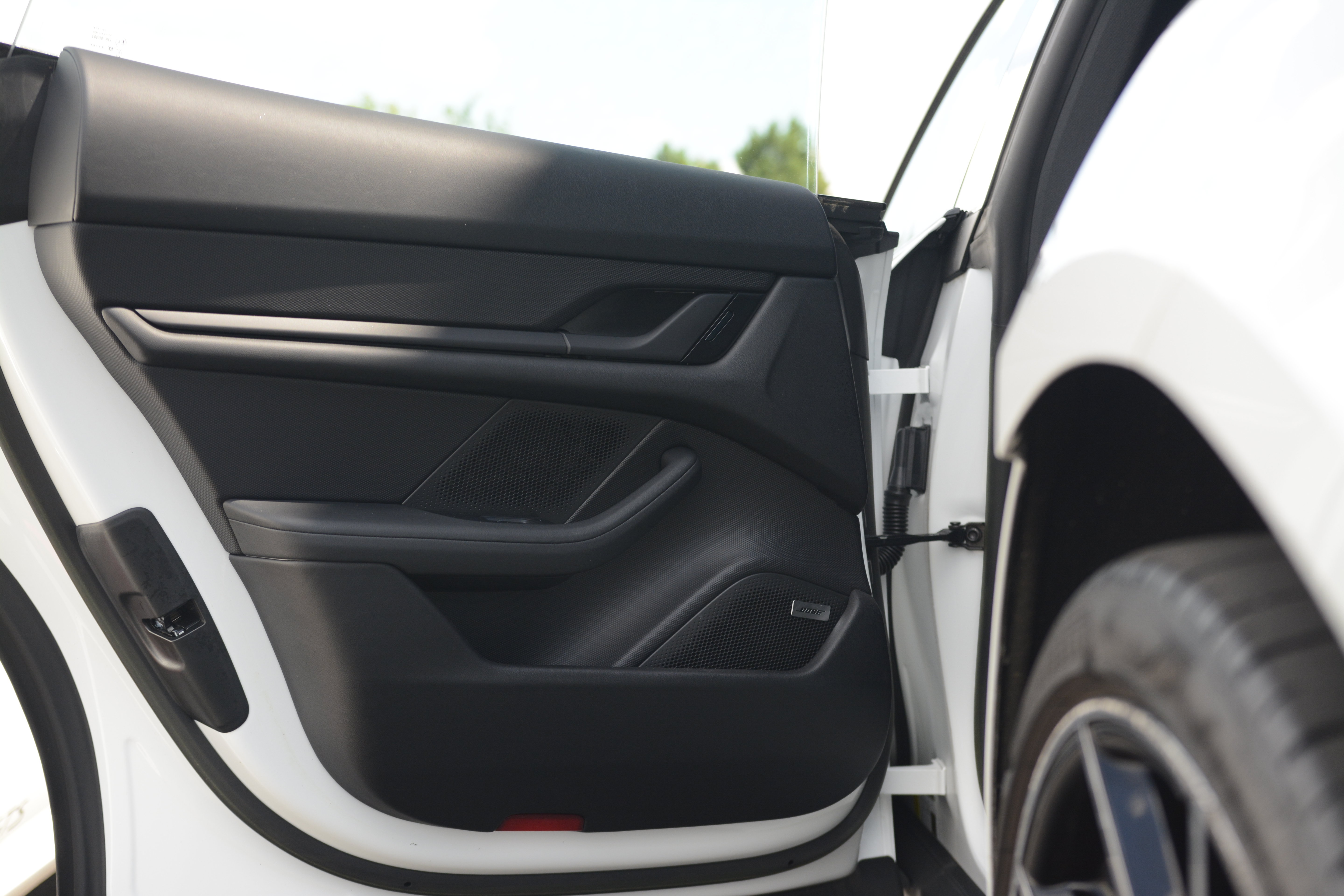 Certified 2023 Porsche Taycan RWD image 27