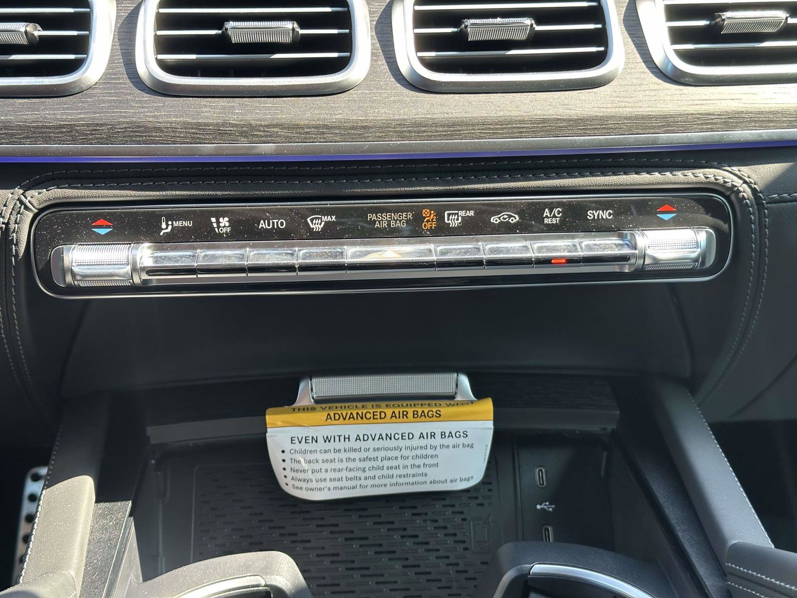 New 2026 Mercedes-Benz GLS 63 AMG 4MATIC image 22