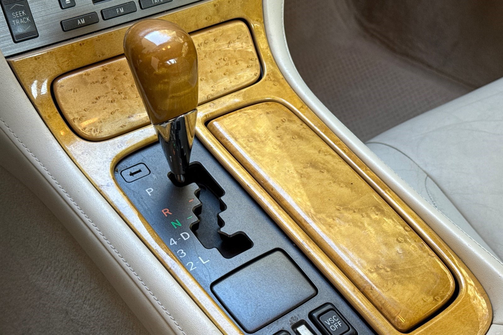 Used 2003 Lexus SC 430 Convertible RWD image 15