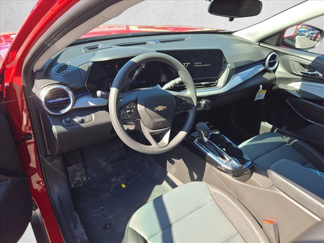 New 2026 Chevrolet Trax LT FWD image 3