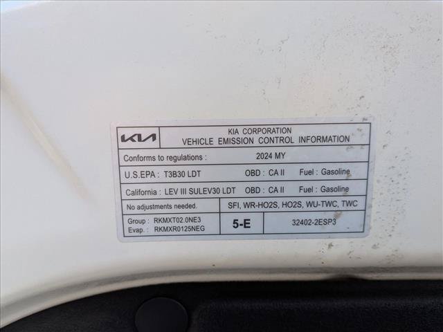 Used 2024 Kia Seltos EX FWD image 25