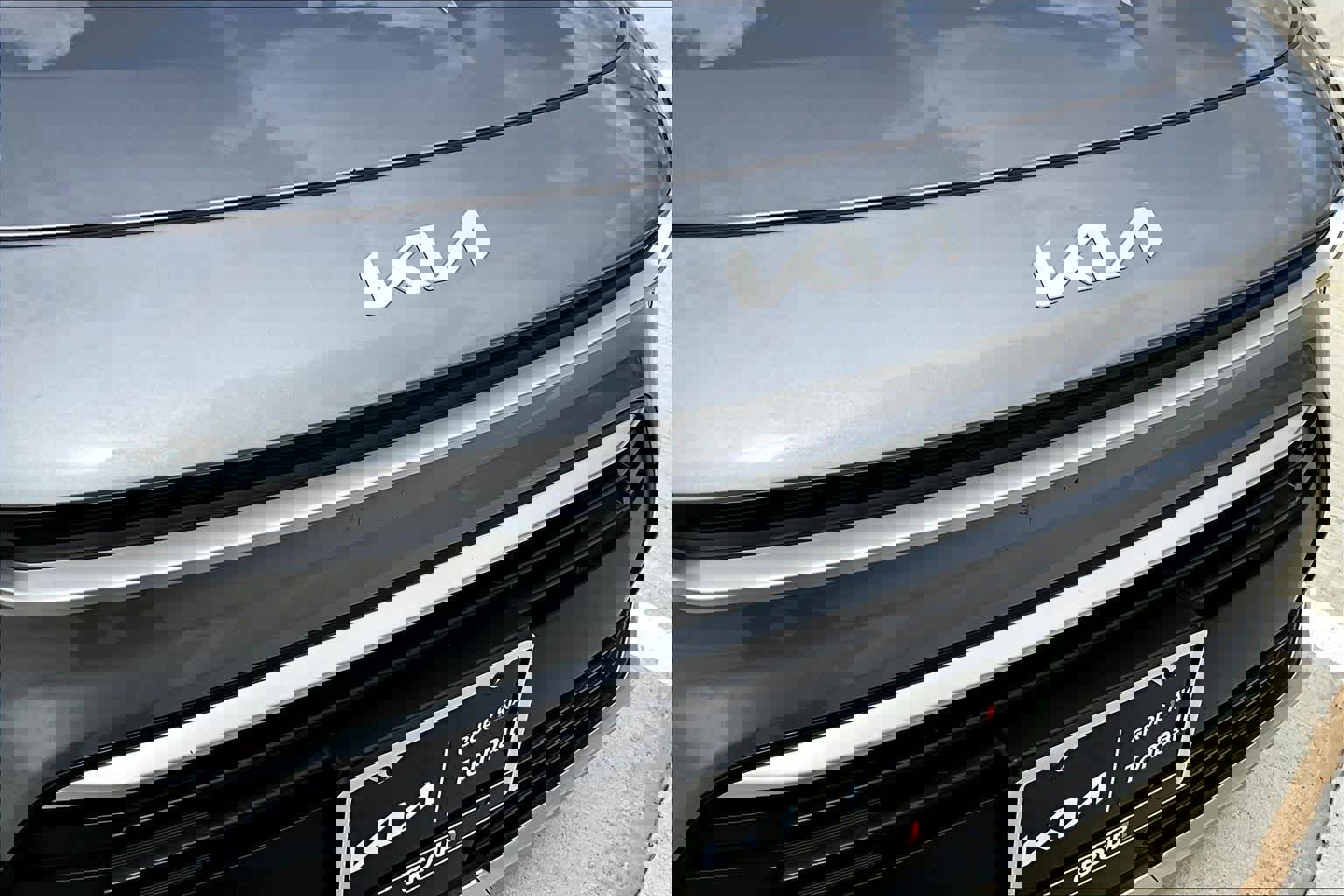 Used 2025 Kia Niro EX image 29