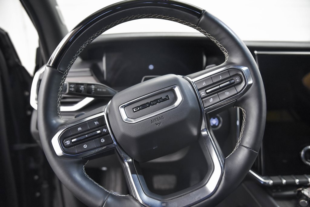 Used 2024 GMC Acadia Denali w/ Super Cruise Package image 17