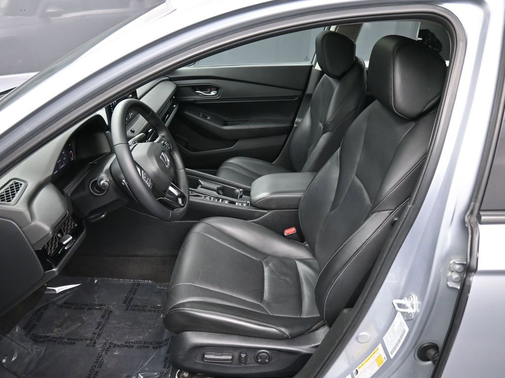 Used 2023 Honda Accord EX-L image 19