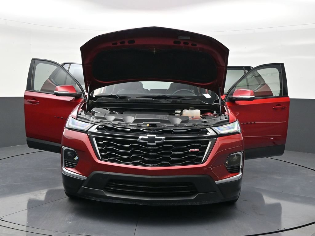 Used 2023 Chevrolet Traverse RS AWD/4WD image 34