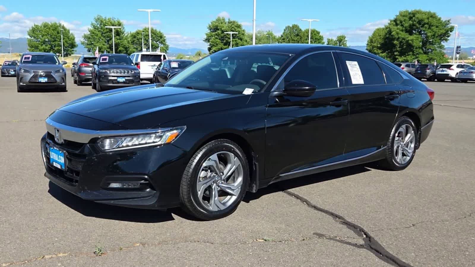 Used 2018 Honda Accord EX image 4