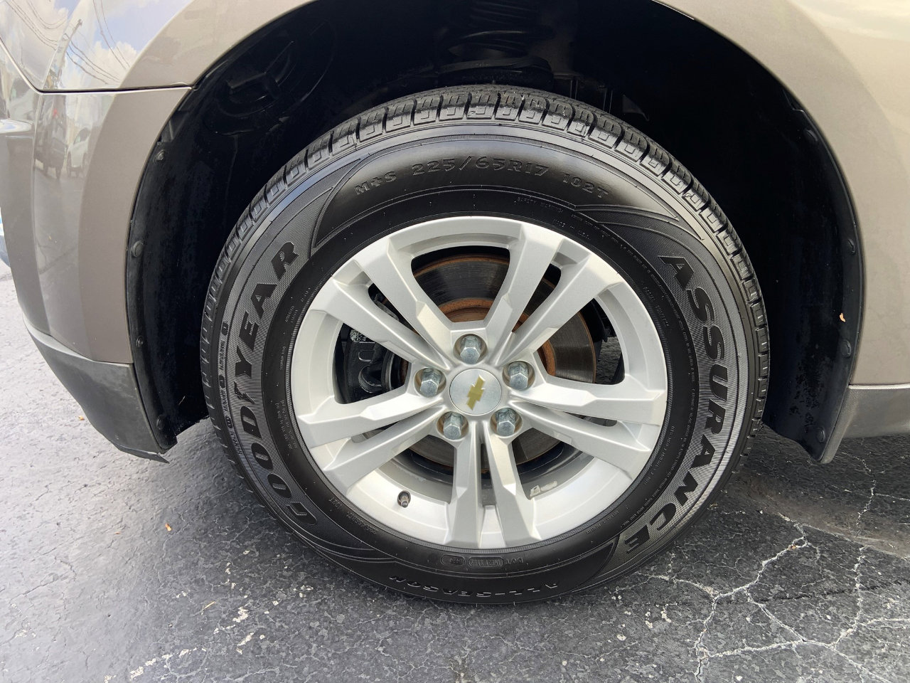 Used 2012 Chevrolet Equinox LT image 3