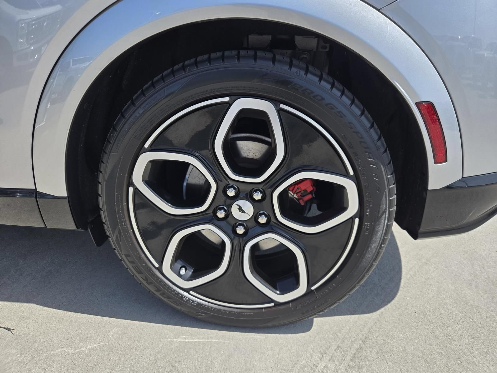 Used 2021 Ford Mustang Mach-E GT AWD/4WD image 32