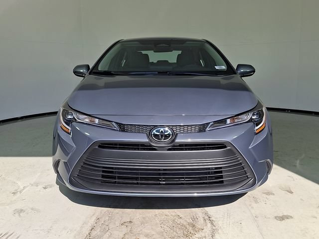 New 2026 Toyota Corolla LE FWD image 2