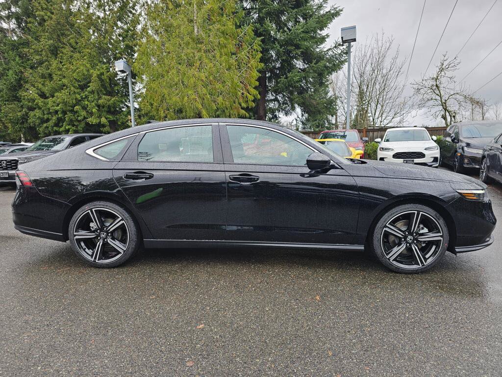 New 2025 Honda Accord Sport image 40