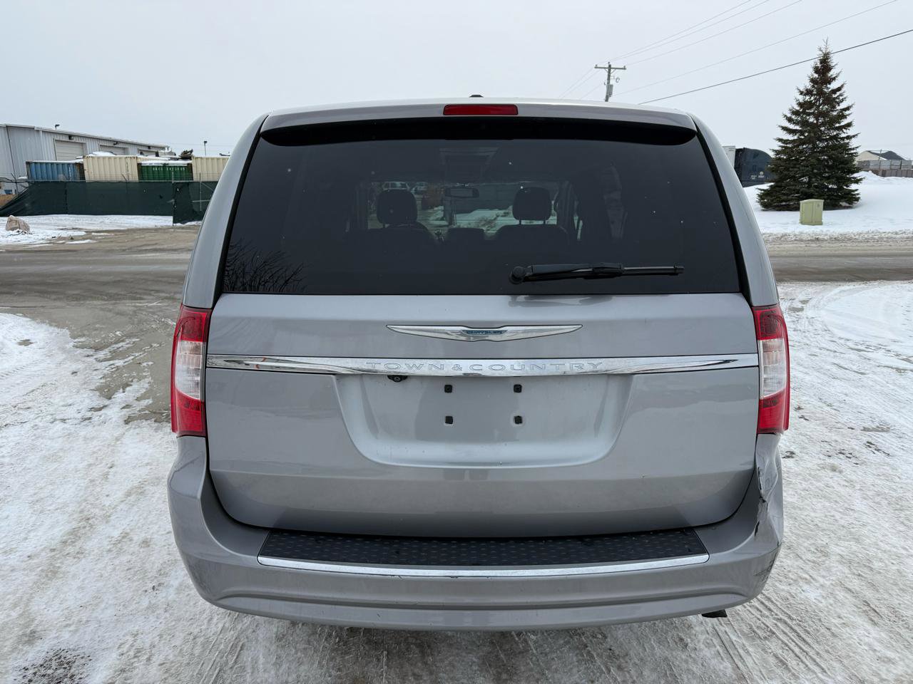 Used 2015 Chrysler Town & Country Touring w/ Driver Convenience Group image 6