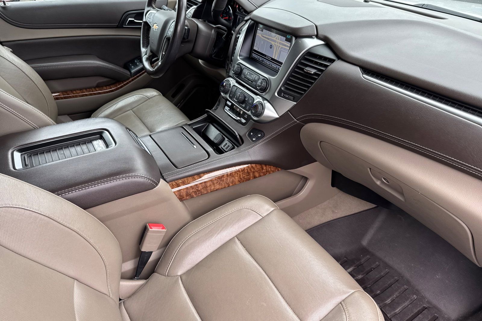 Used 2020 Chevrolet Suburban Premier w/ Max Trailering Package image 19