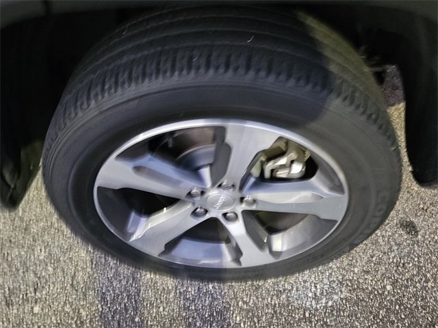 Used 2023 Jeep Grand Cherokee L Limited w/ Luxury Tech Group II image 6