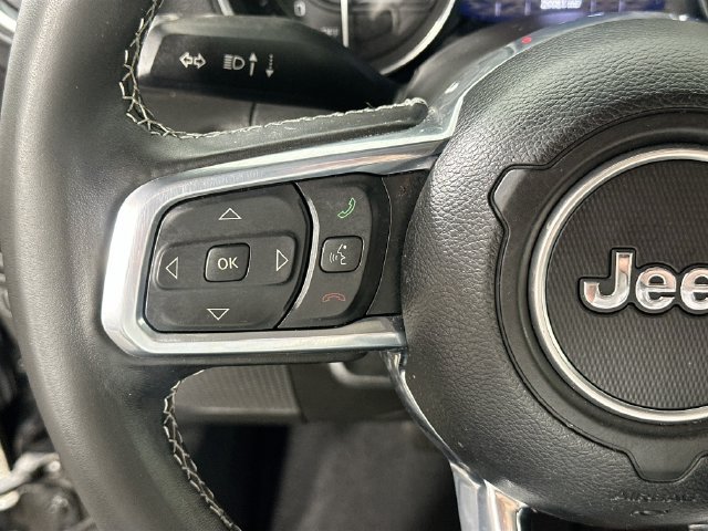 Used 2023 Jeep Wrangler Unlimited Sahara w/ Cold Weather Group AWD/4WD image 22