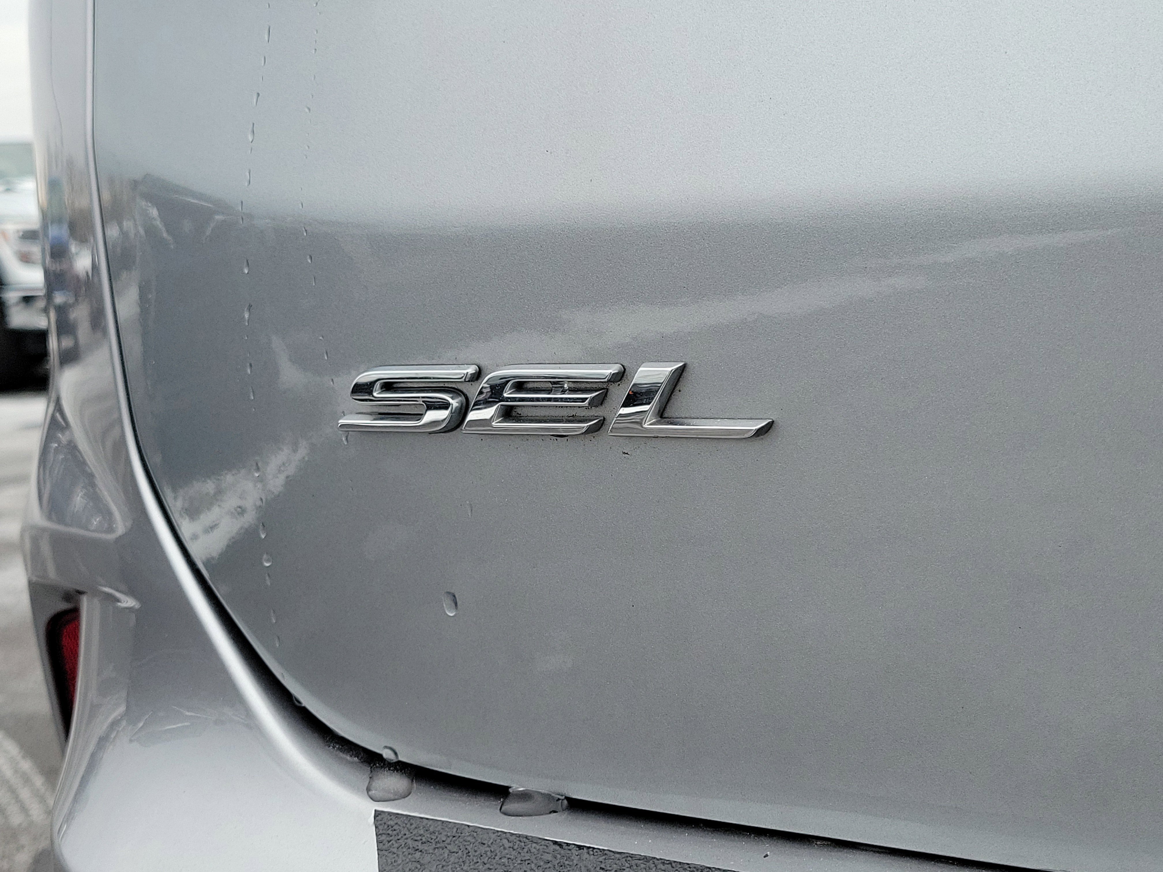 Used 2024 Ford Edge SEL AWD/4WD image 6