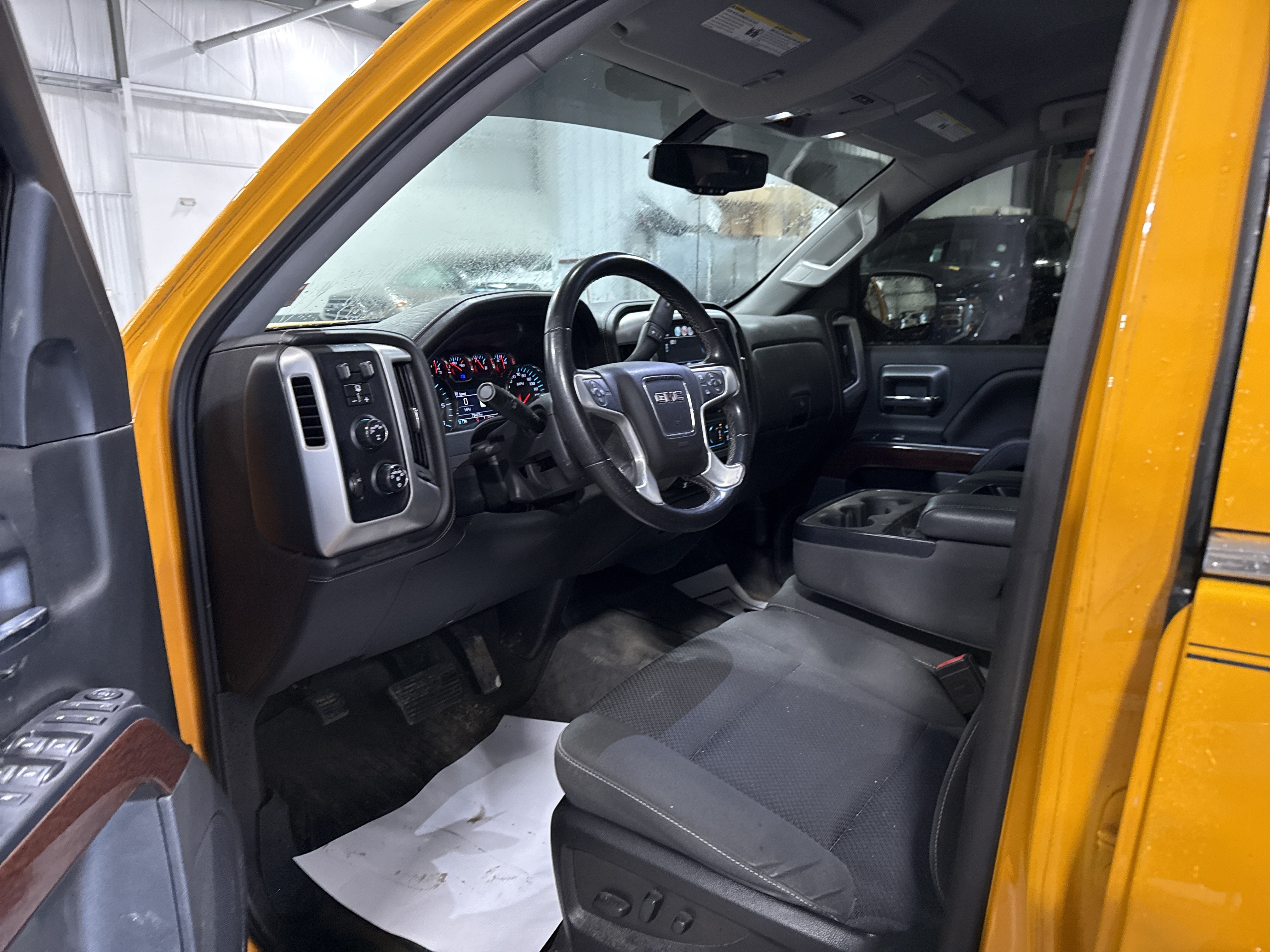 Used 2018 GMC Sierra 1500 SLE w/ SLE Value Package AWD/4WD image 7