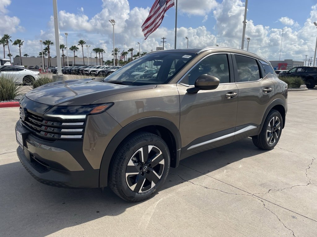 New 2025 Nissan Kicks SV w/ SV Premium Package image 6