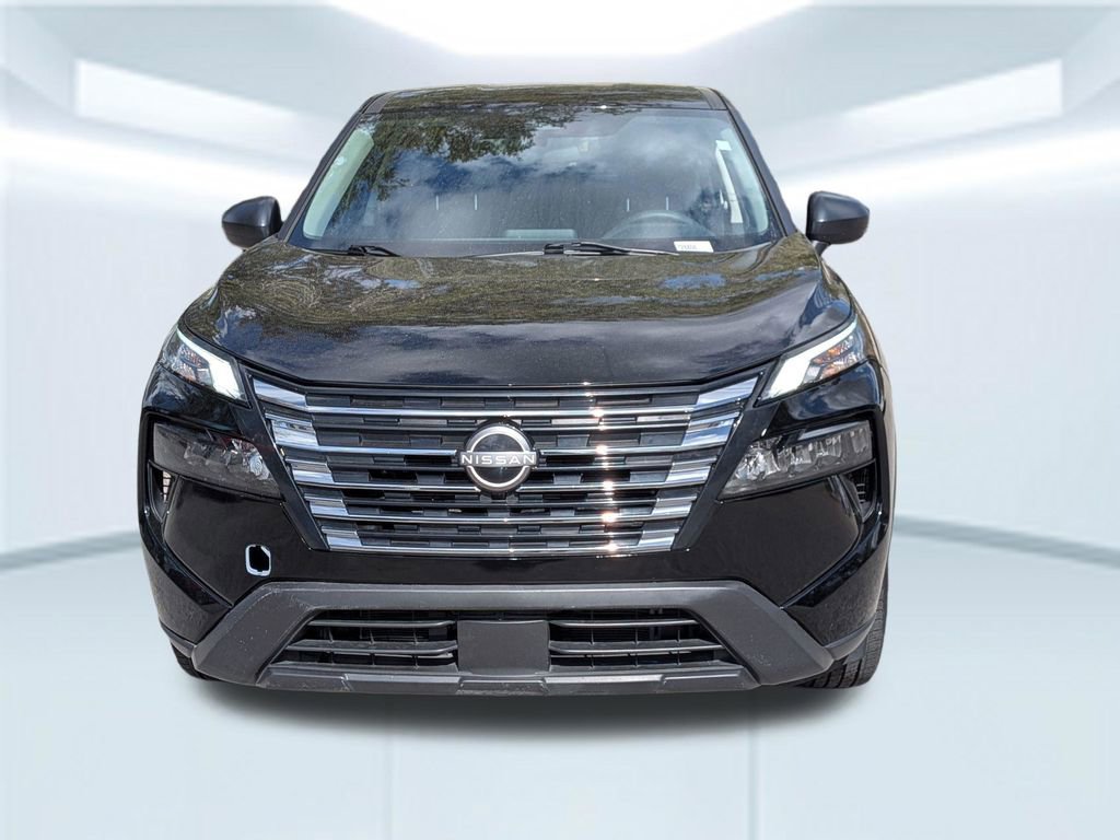 Used 2024 Nissan Rogue S AWD/4WD image 11