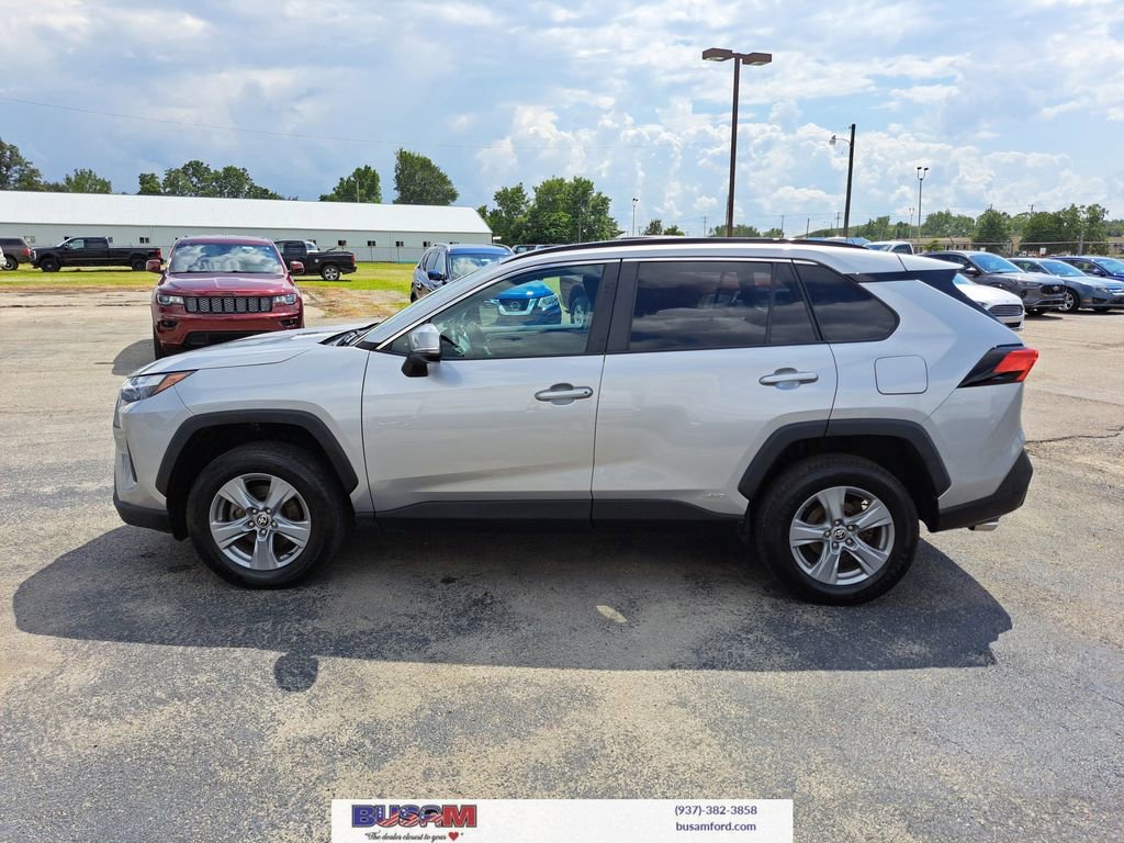 Used 2022 Toyota RAV4 XLE w/ XLE Grade Weather Package image 25