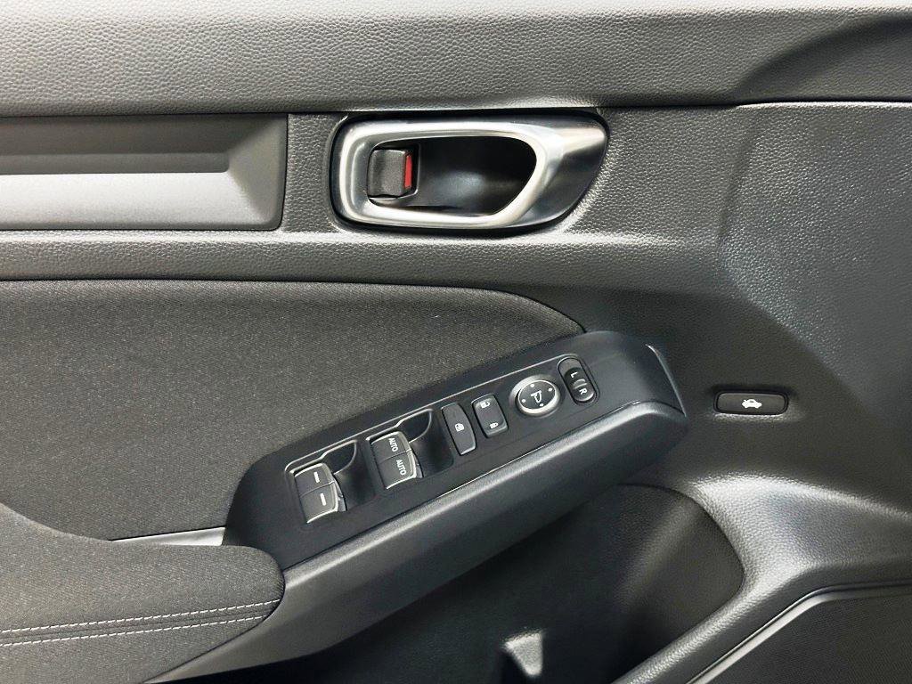 New 2026 Honda Civic Sport image 12
