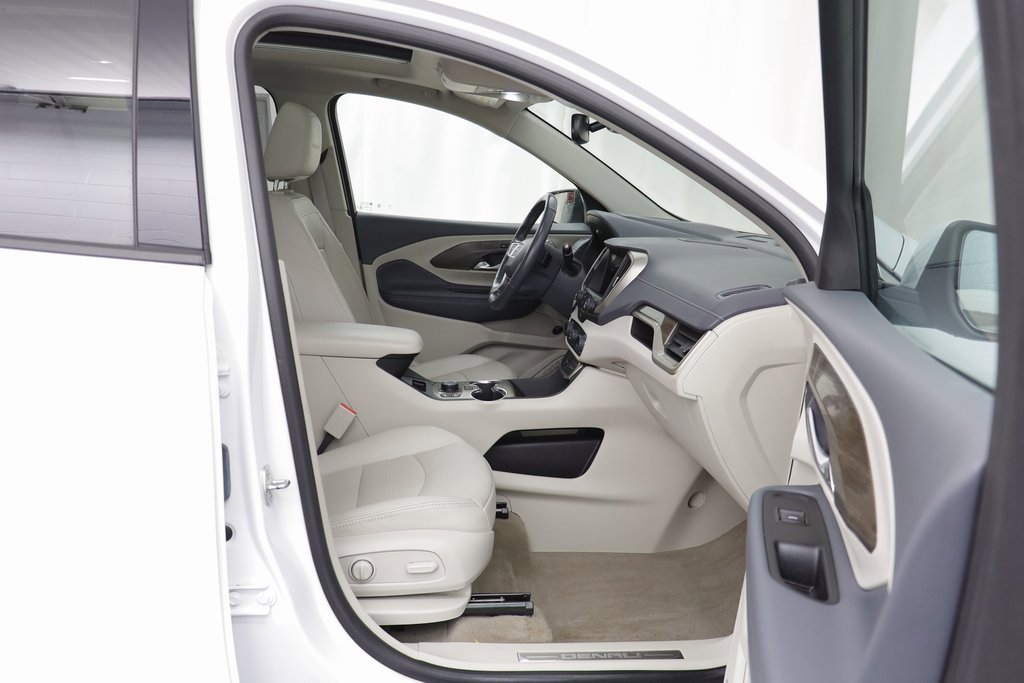 Certified 2022 GMC Terrain Denali w/ LPO, Floor Liner Package image 21